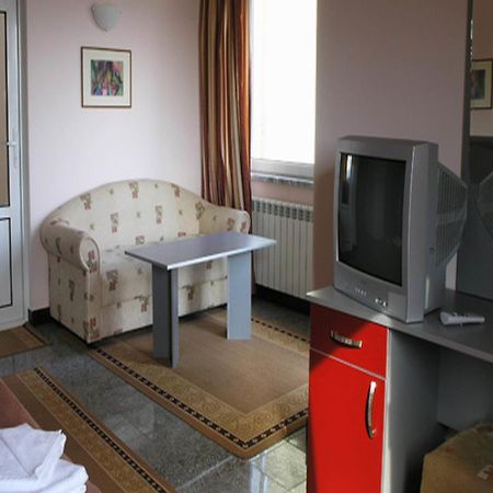 Hotel Ertancom Blagoevgrad Ngoại thất bức ảnh