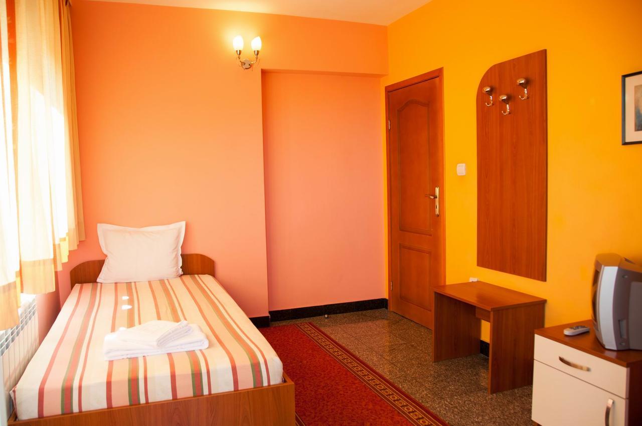 Hotel Ertancom Blagoevgrad Ngoại thất bức ảnh